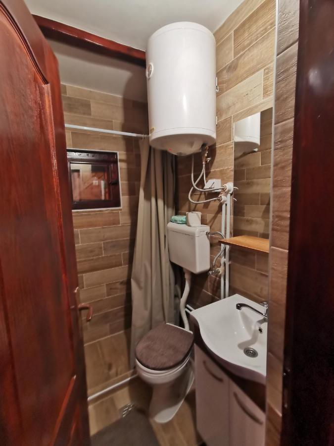 Vila Tijana Mitrovac Luaran gambar
